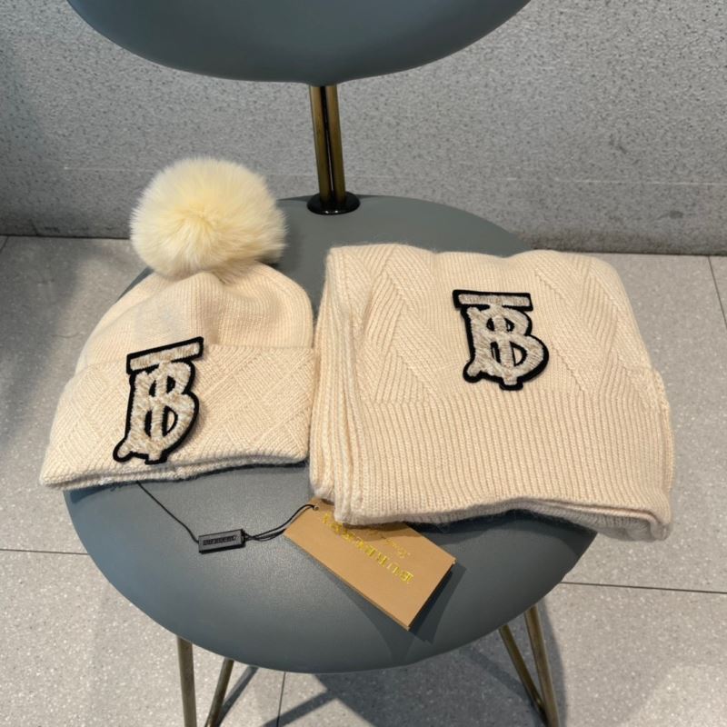 Burberry Caps Scarfs